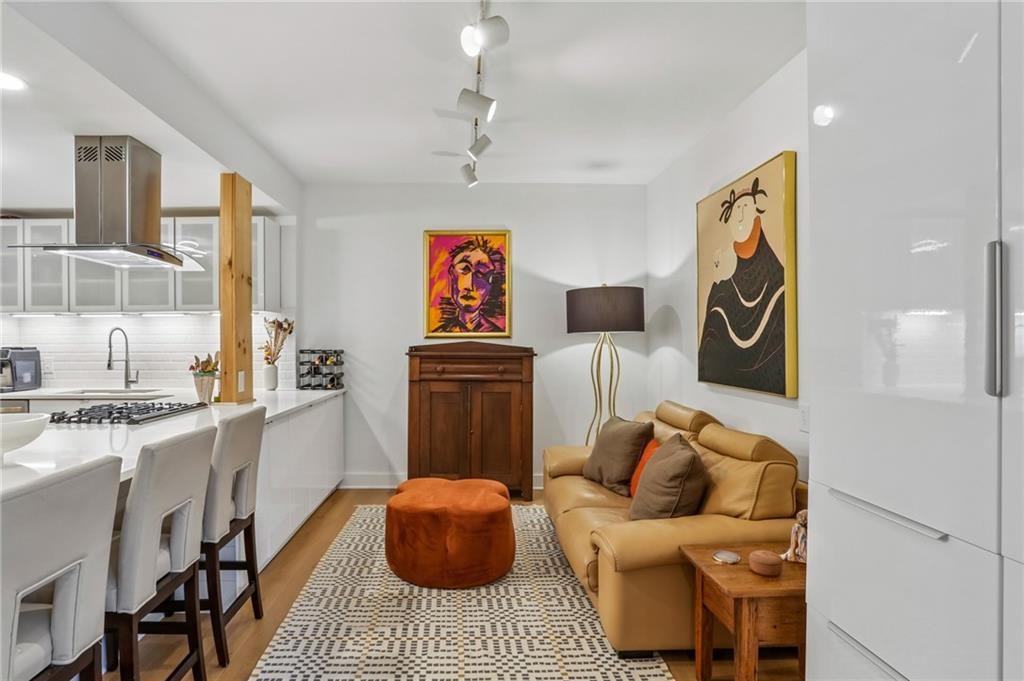 2632 Peachtree Road Nw Unit 302b Property Photo 1