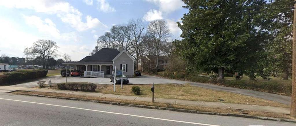 999 Green Street Property Photo 1