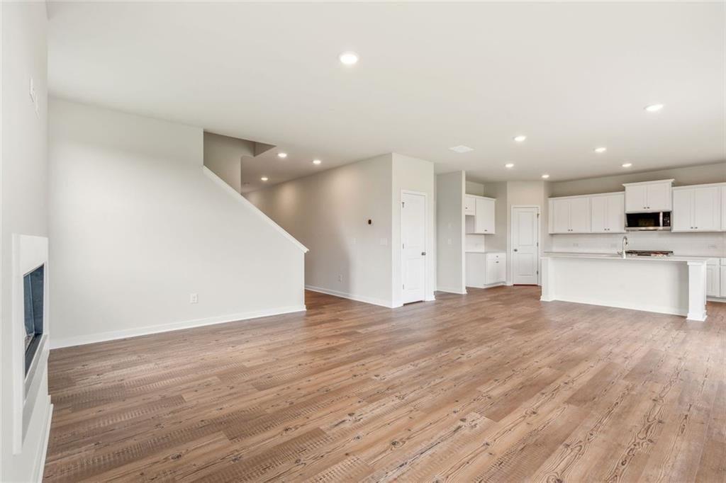 104 Allington Drive Property Photo 3