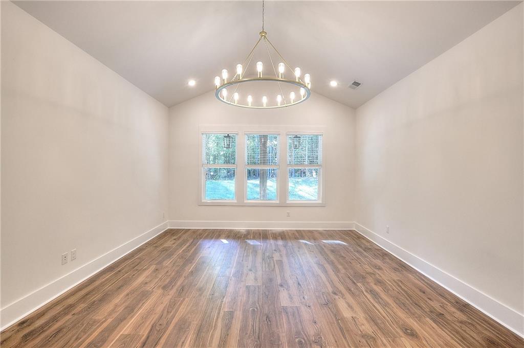 299 Claiborne Way Property Photo 10