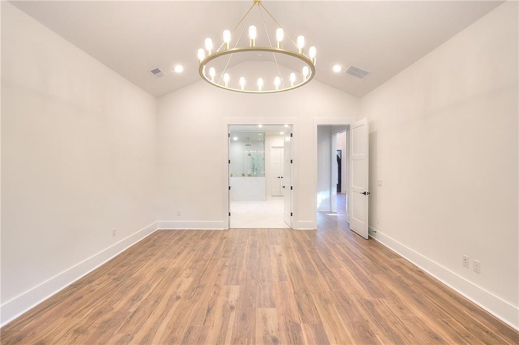 299 Claiborne Way Property Photo 11