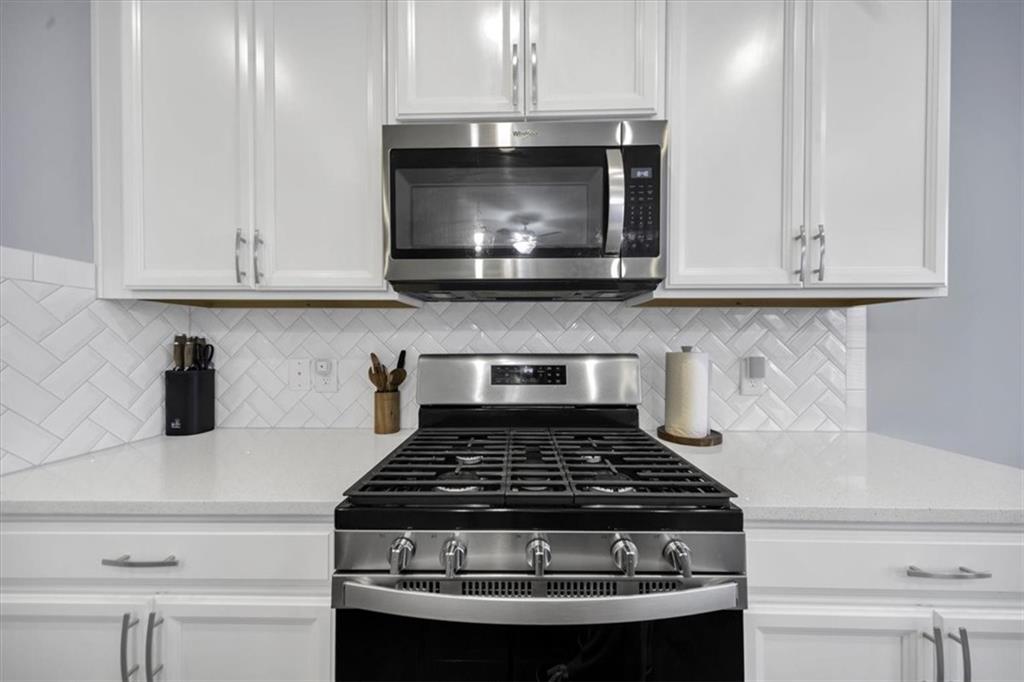 94 Garrison Drive Property Photo 15