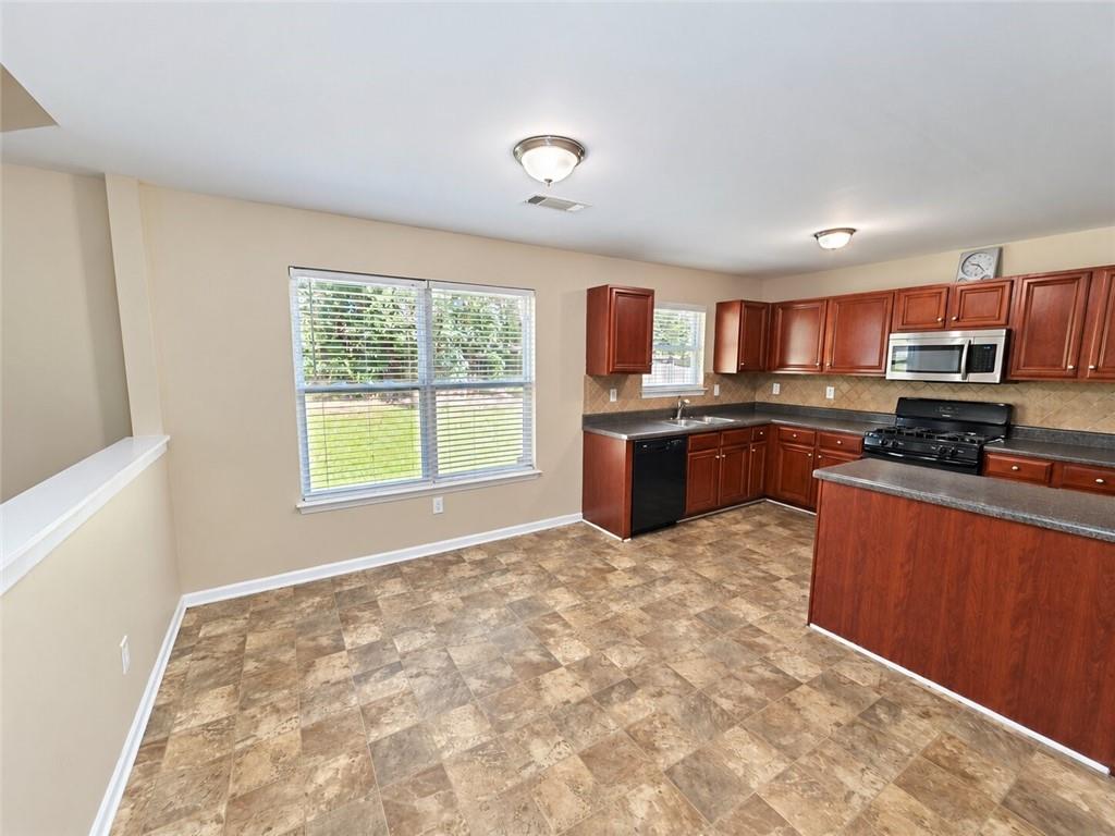 630 Ironstone Drive Property Photo 10