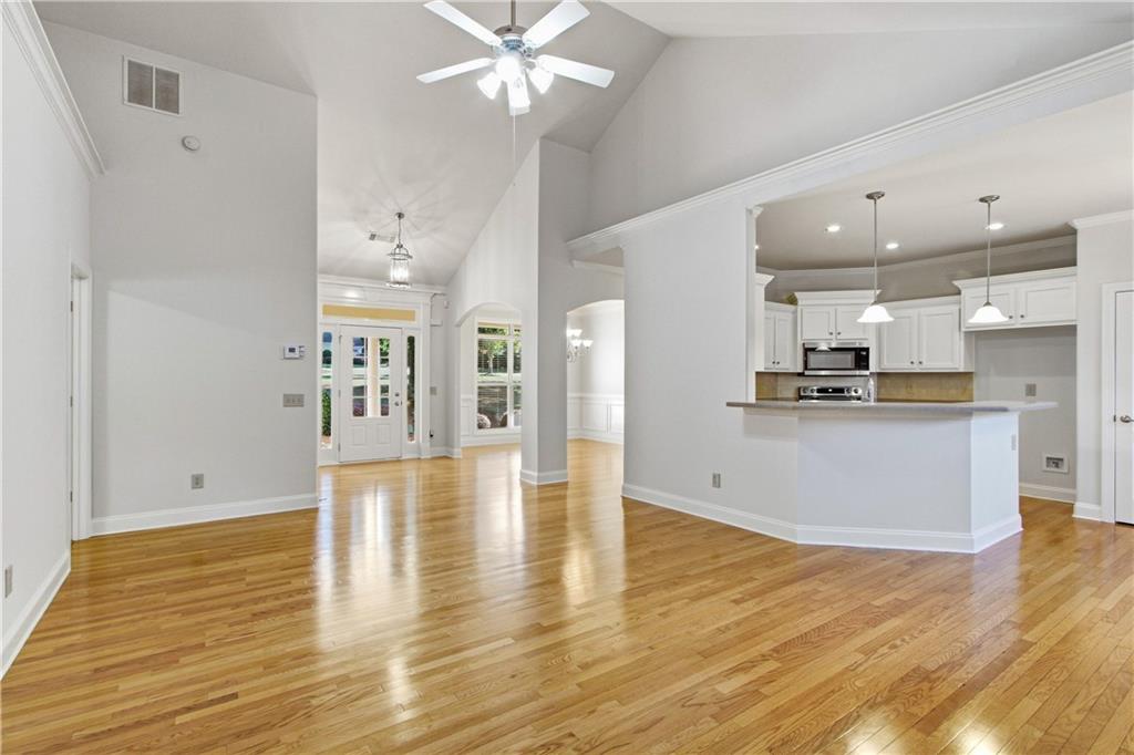 807 Caleb Drive Property Photo 11