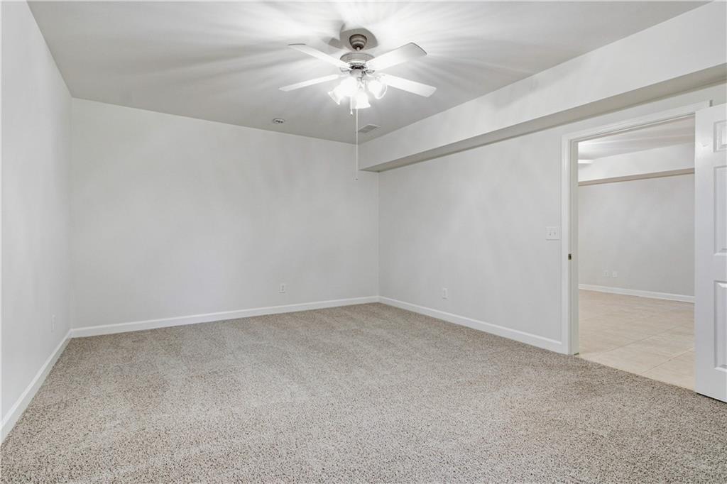 807 Caleb Drive Property Photo 25