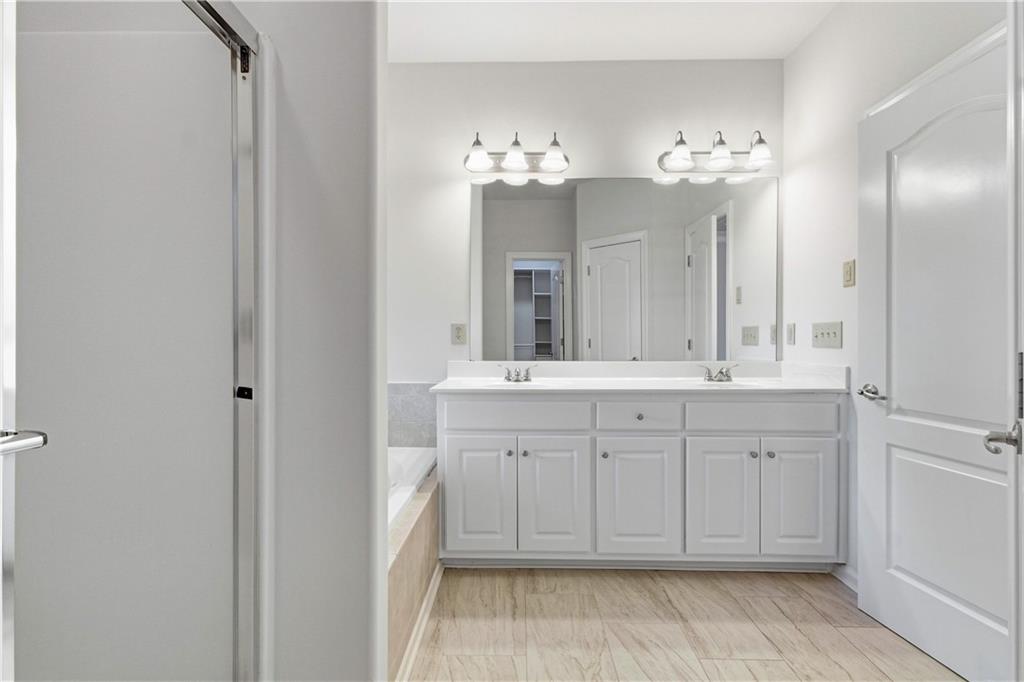 807 Caleb Drive Property Photo 29