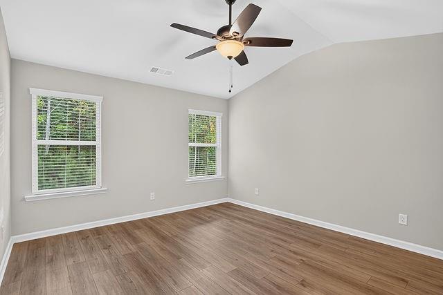 4716 Blake Loop Property Photo 12
