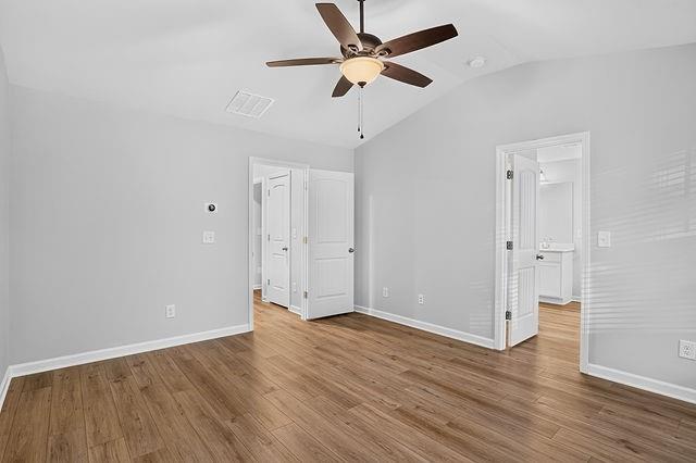 4716 Blake Loop Property Photo 13