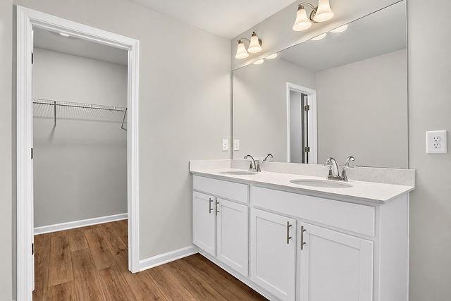 4716 Blake Loop Property Photo 14