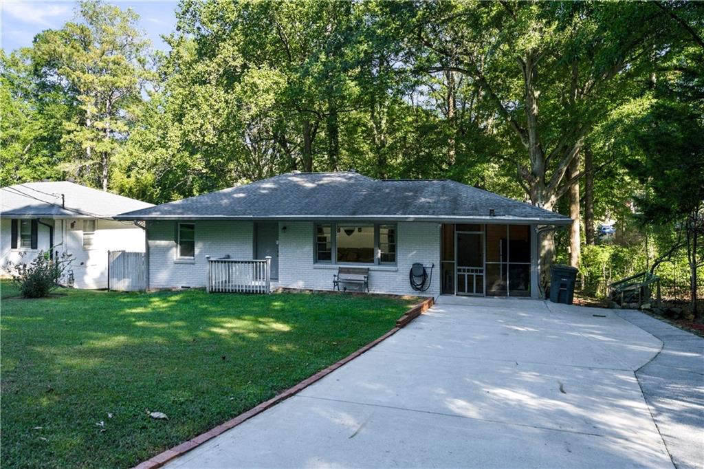 169 Herbert Drive Se Property Photo 2