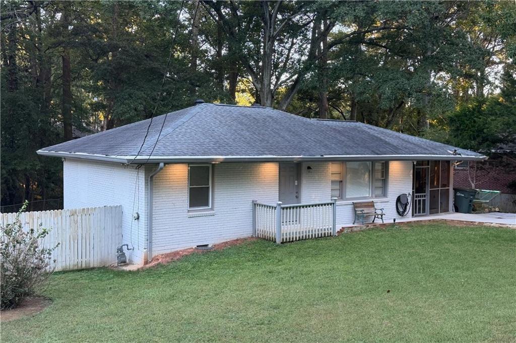 169 Herbert Drive Se Property Photo 3