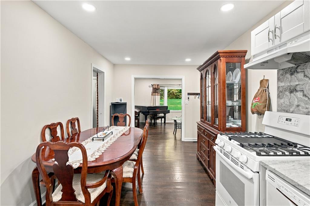 169 Herbert Drive Se Property Photo 11