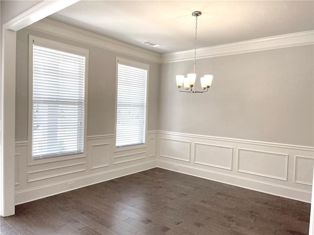 3045 Andover Trail Property Photo 5