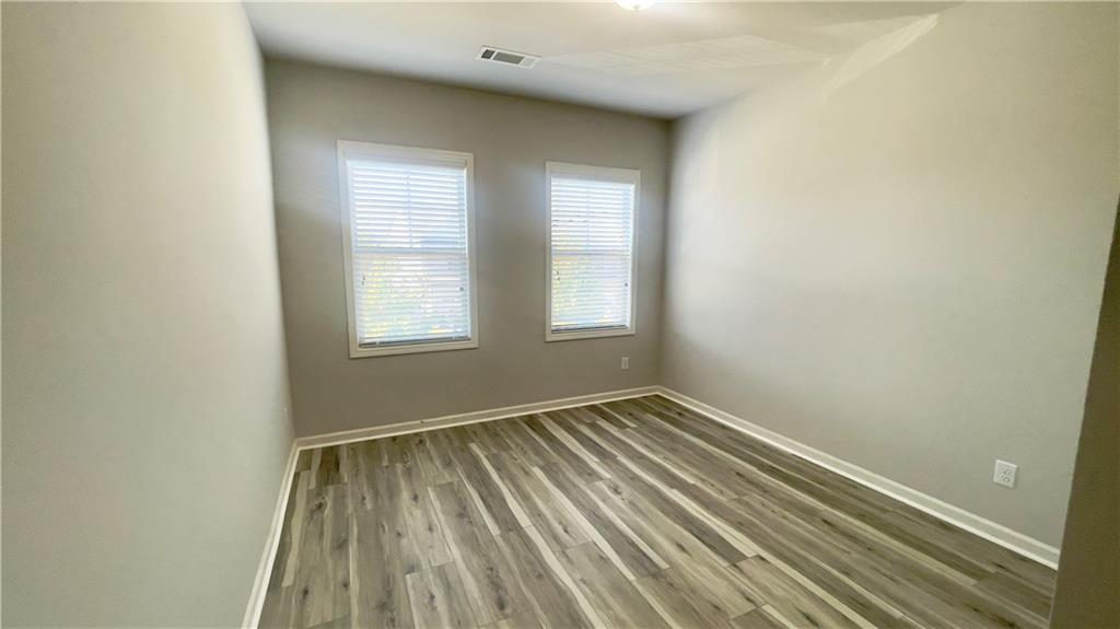 3045 Andover Trail Property Photo 33