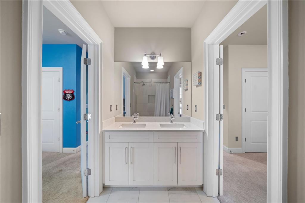 2601 Stoland Drive Property Photo 28