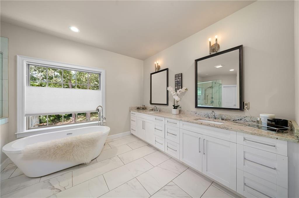 2601 Stoland Drive Property Photo 41