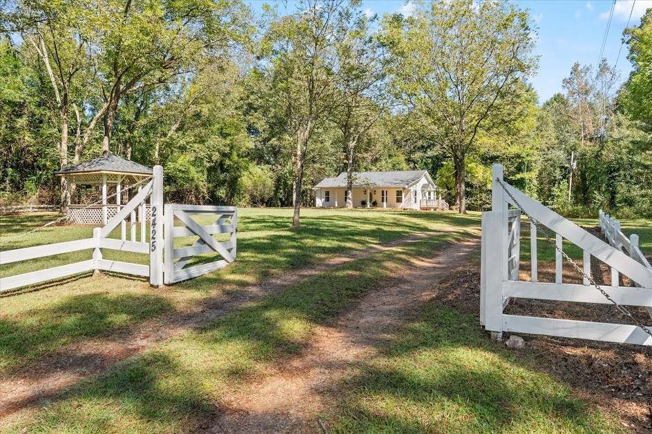 2425 Georgia 100 Property Photo 1