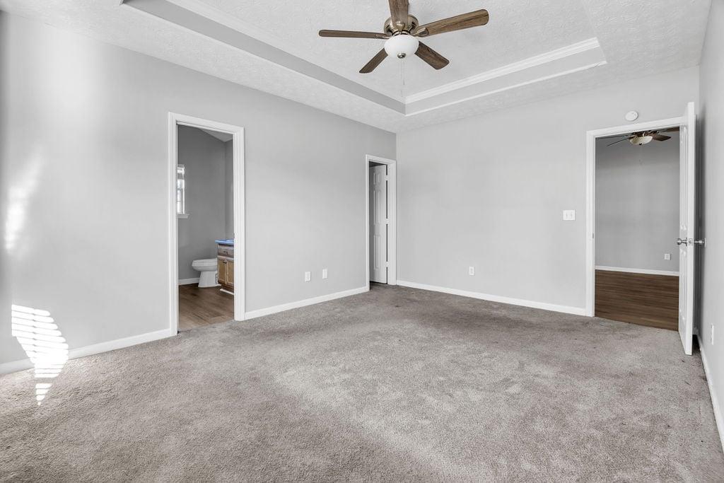 6430 Winston Trace Property Photo 14