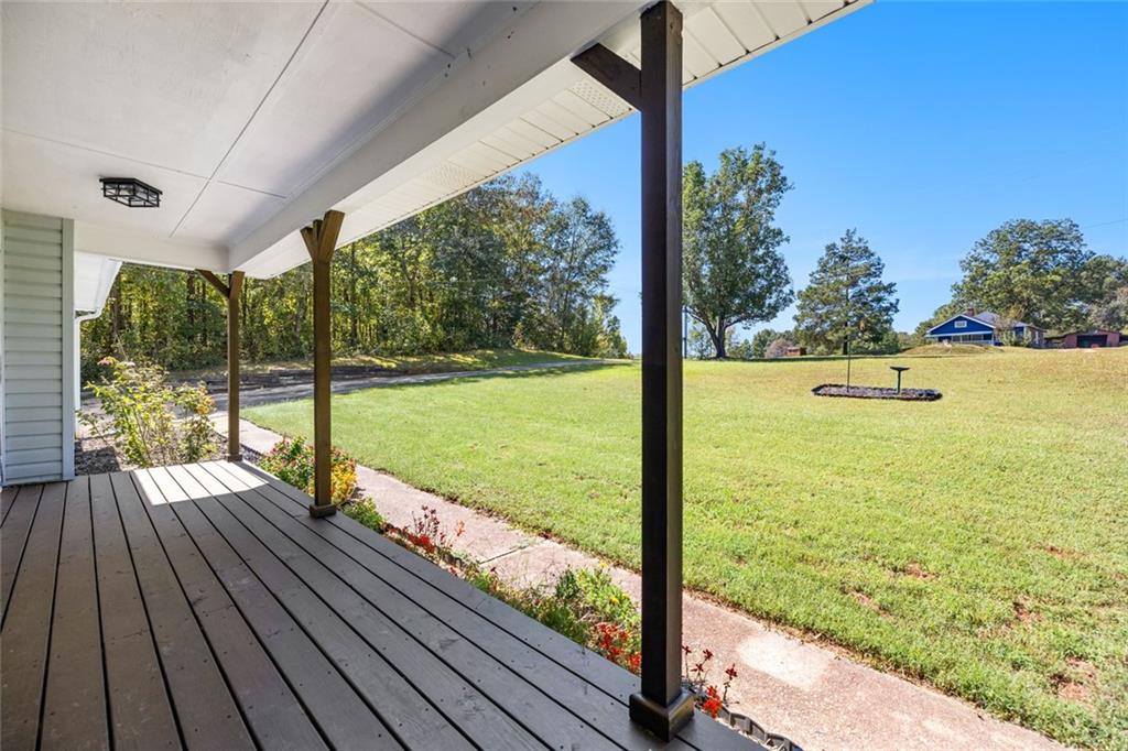7388 Post Road Property Photo 11