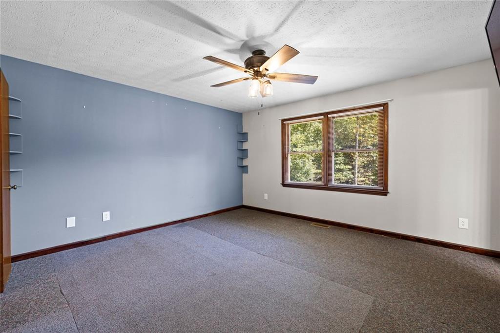 7388 Post Road Property Photo 30