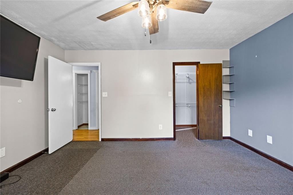 7388 Post Road Property Photo 32