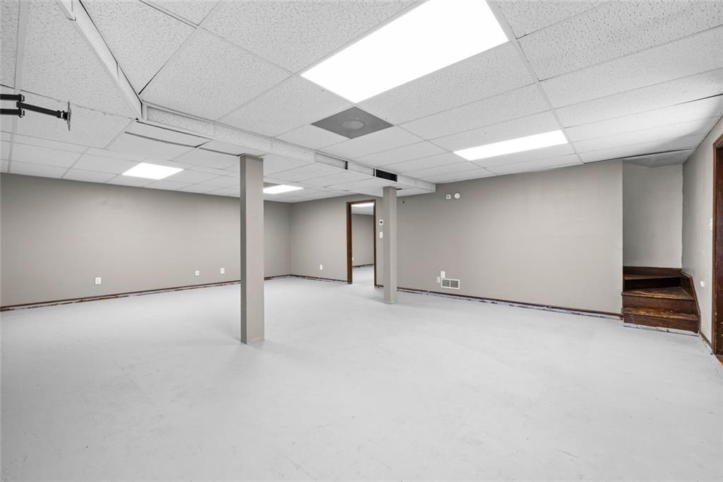 7388 Post Road Property Photo 36