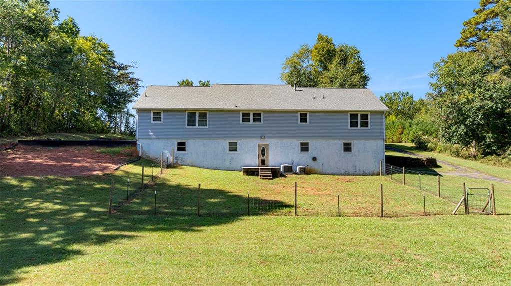 7388 Post Road Property Photo 55