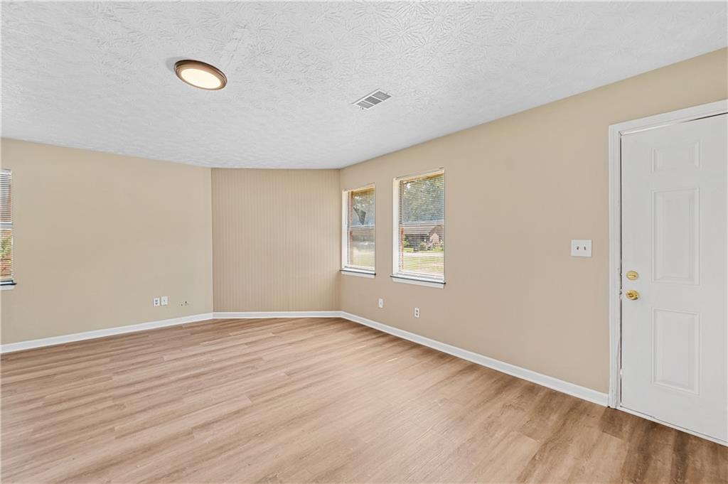 217 Tanglewood Drive Unit A Property Photo 3