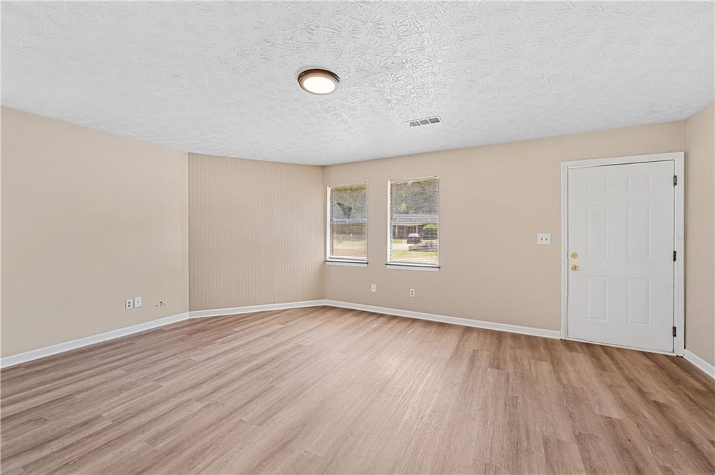 217 Tanglewood Drive Unit A Property Photo 4