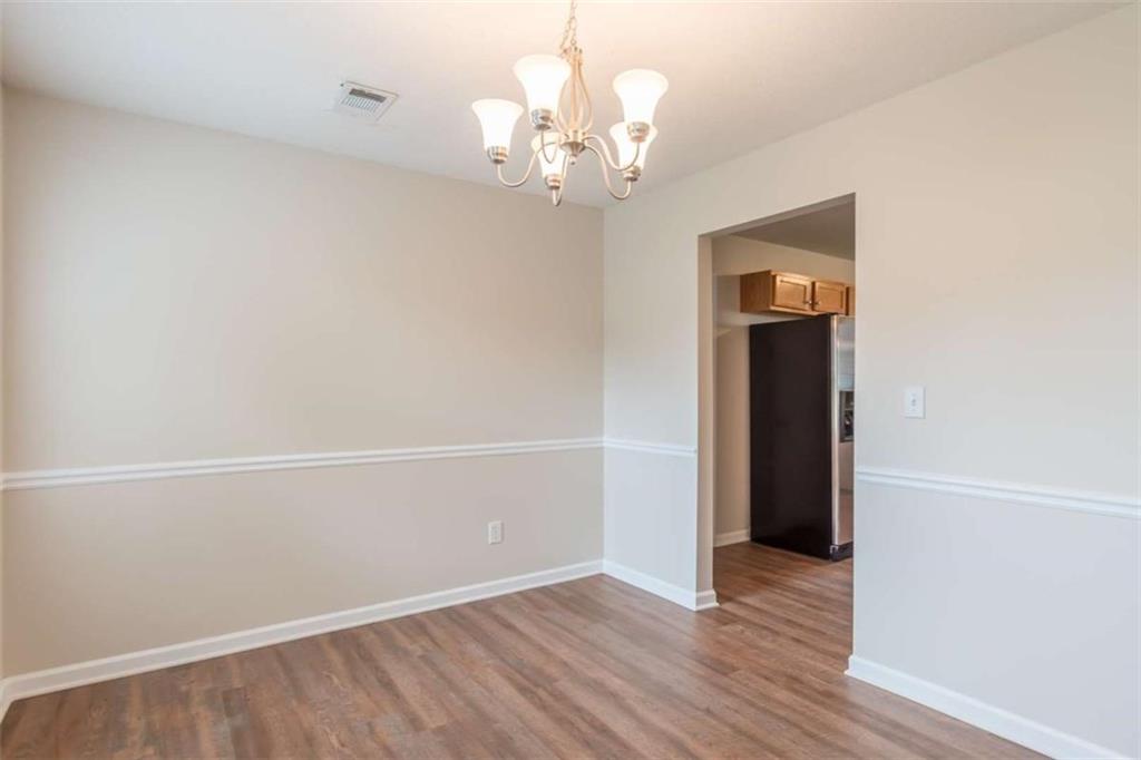 608 Chartwell Court Property Photo 7