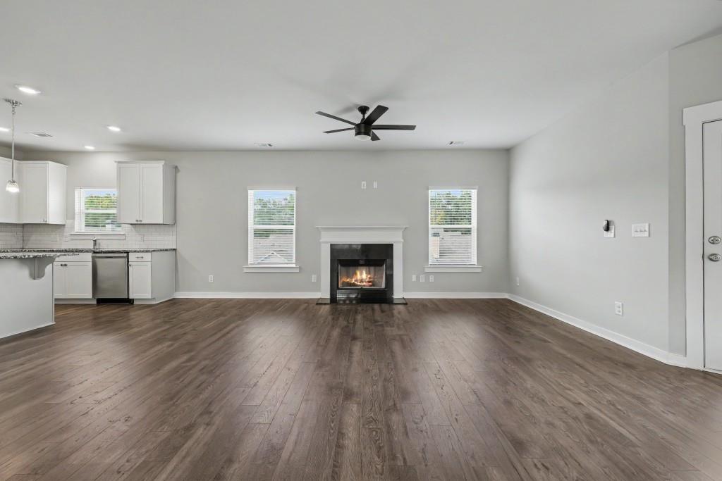 2405 Cotton Gin Row Property Photo 8