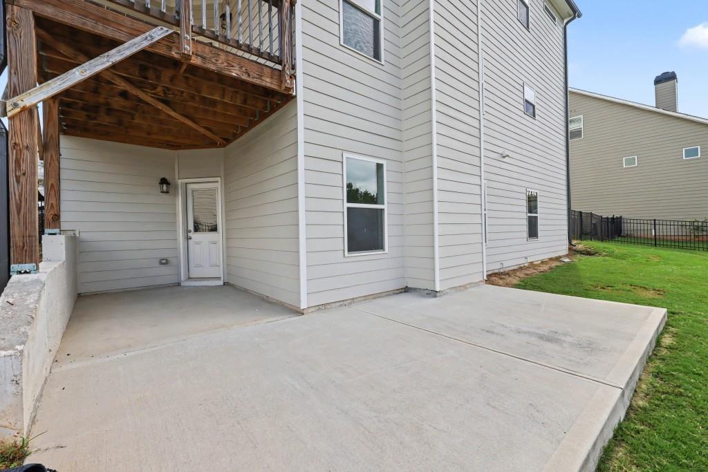 2405 Cotton Gin Row Property Photo 38