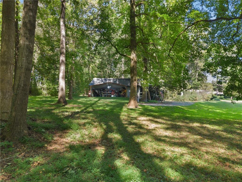 4343 Hamill Ct Property Photo 3