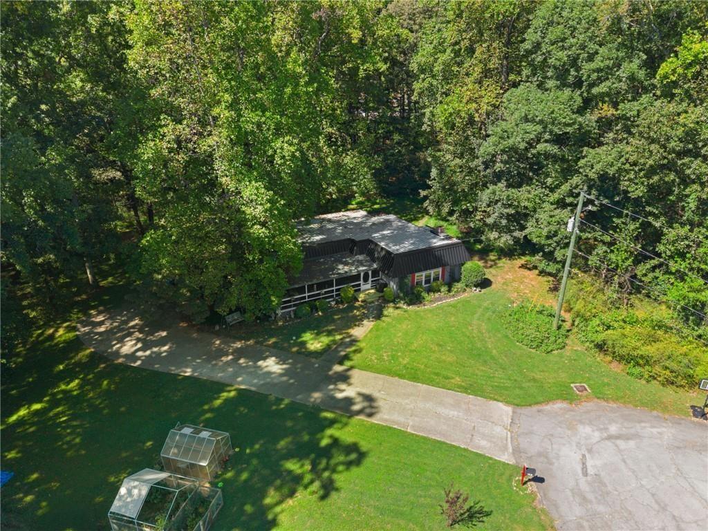 4343 Hamill Ct Property Photo 9