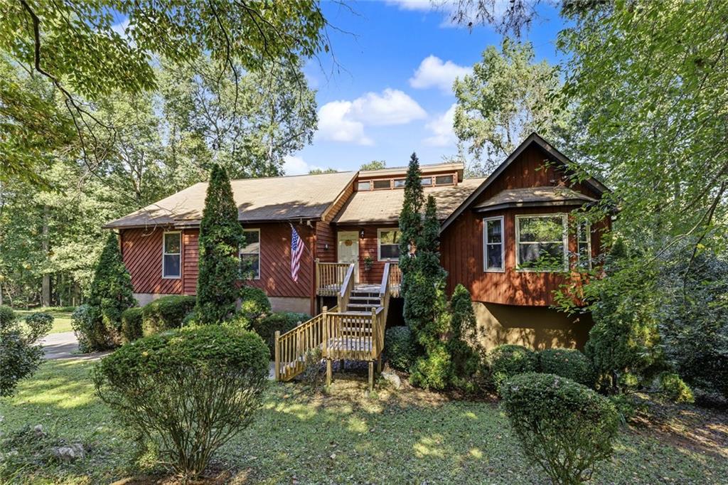 708 Cobb Trail Property Photo 1