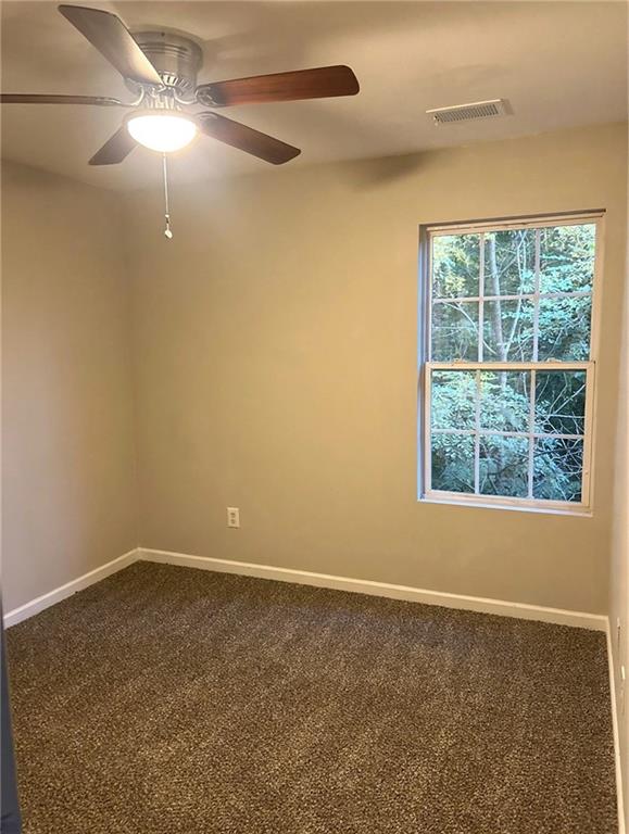 944 Old Mill Point Unit B Property Photo 12