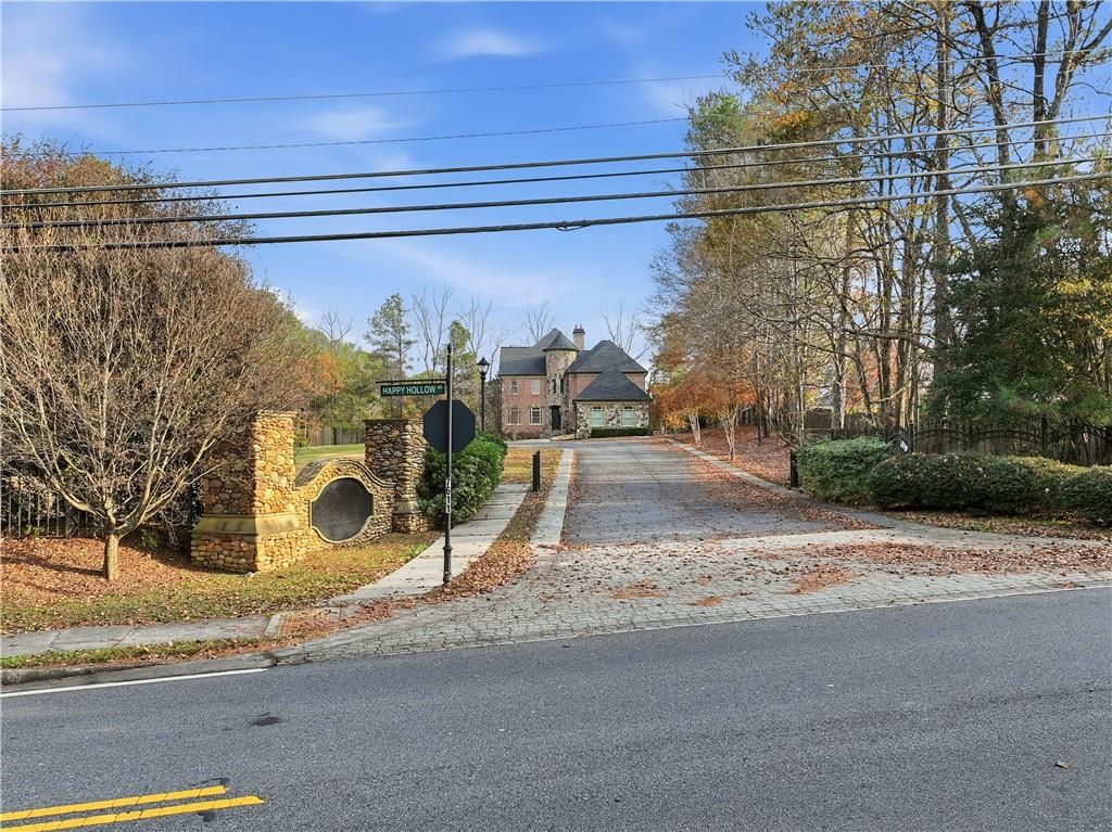 7611 Regency Circle Property Photo 14