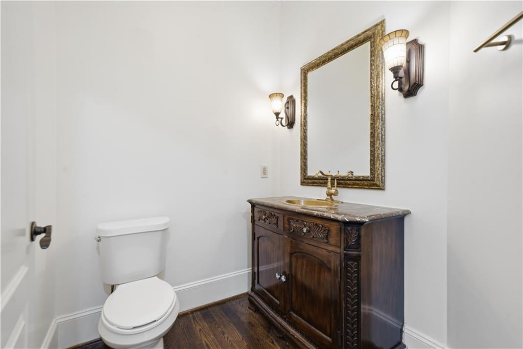7611 Regency Circle Property Photo 22