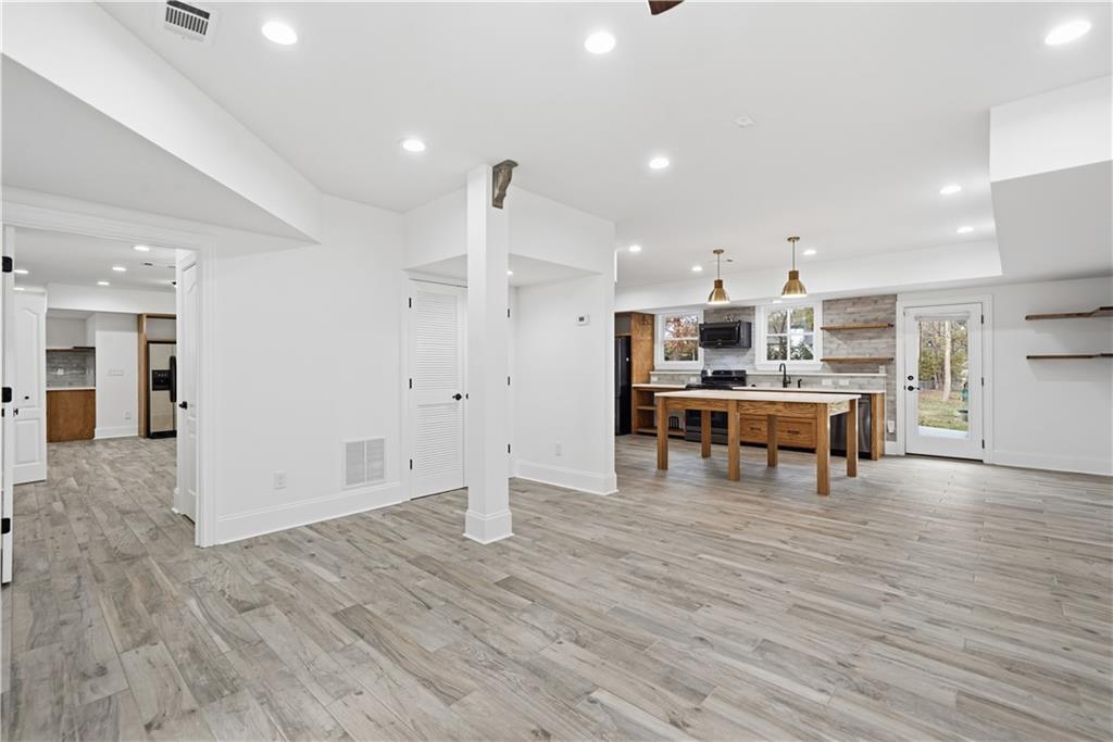 7611 Regency Circle Property Photo 70