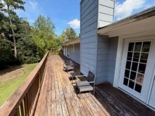 323 Forest Hill Drive Property Photo 8