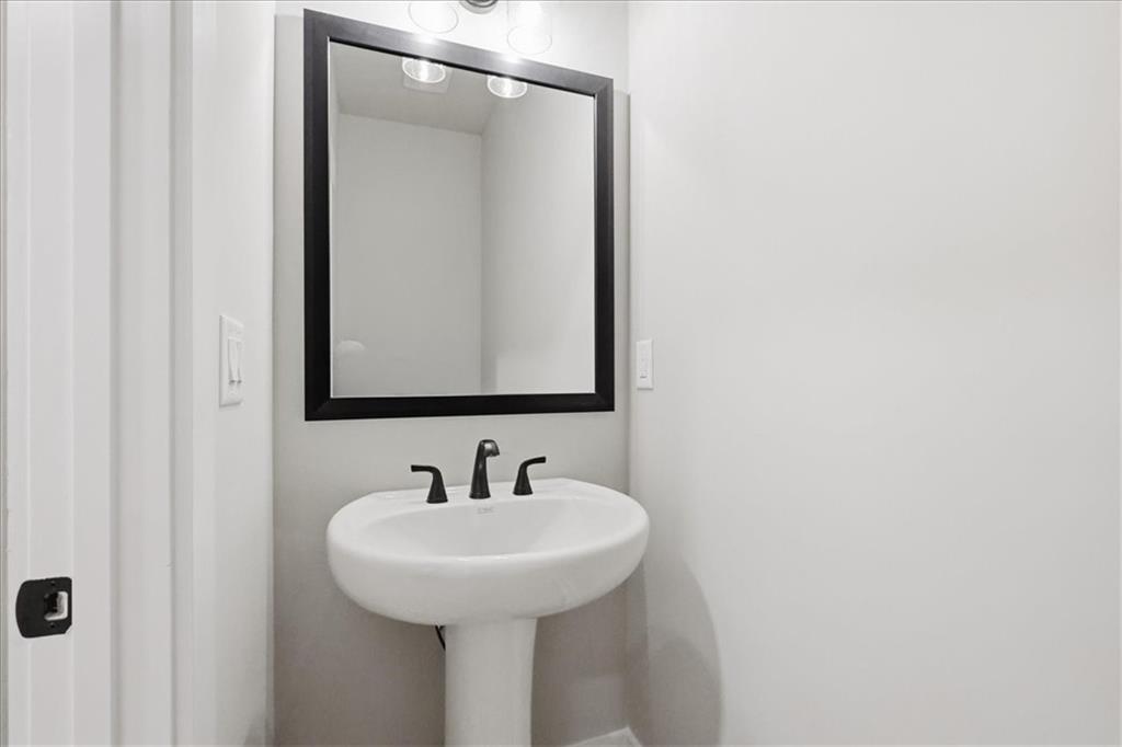 77 Maney Drive Property Photo 34