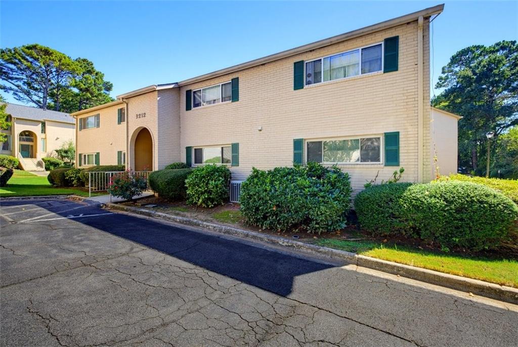 3212 Henderson Mill Road Unit 2 Property Photo 1