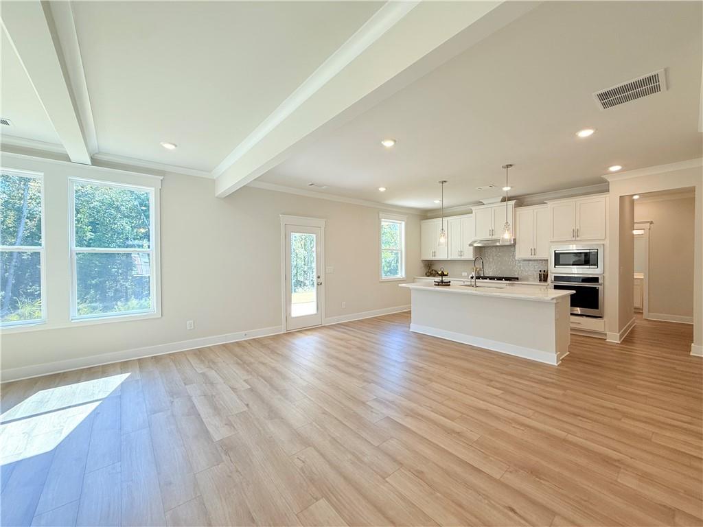 5523 Tullis Drive Property Photo 10