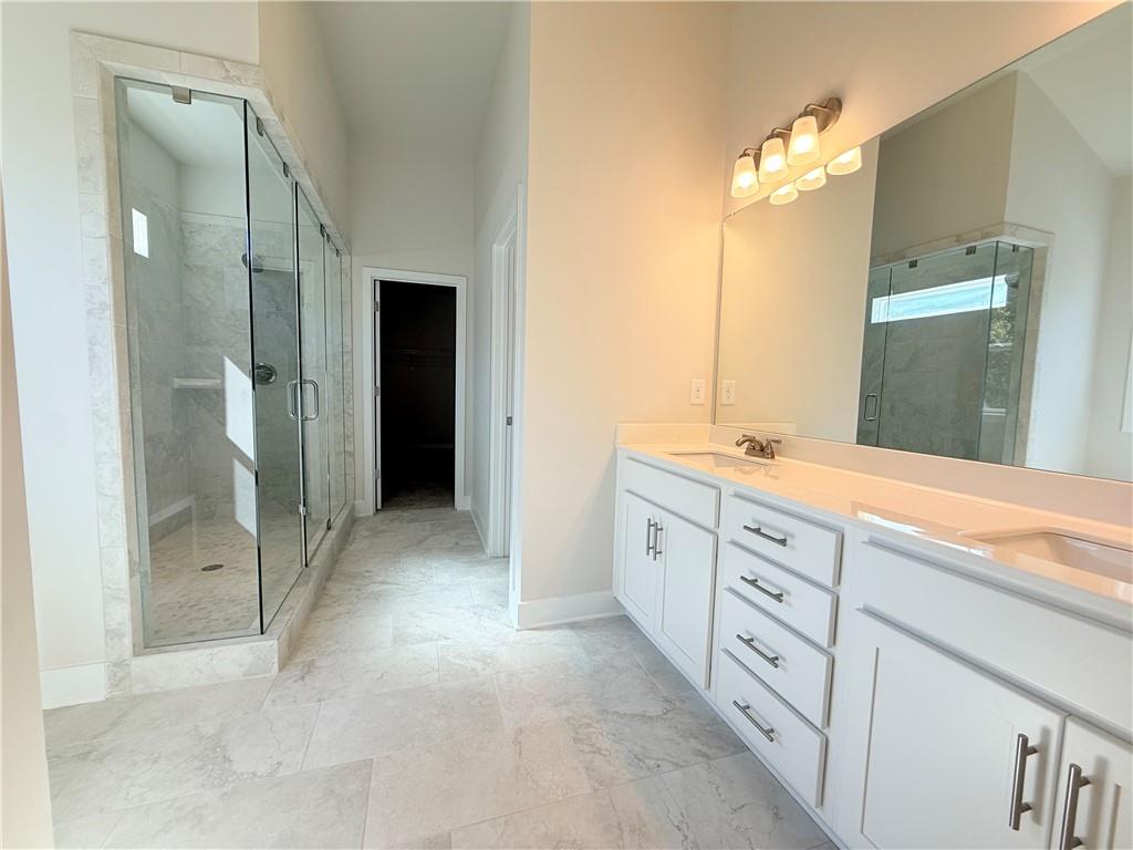 5523 Tullis Drive Property Photo 28