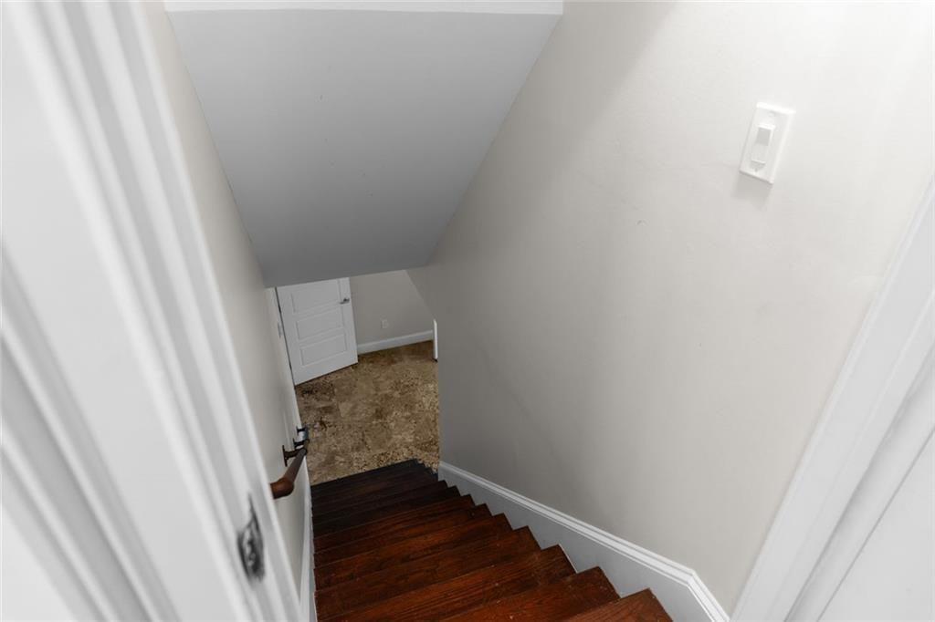 212 Kings Property Photo 86