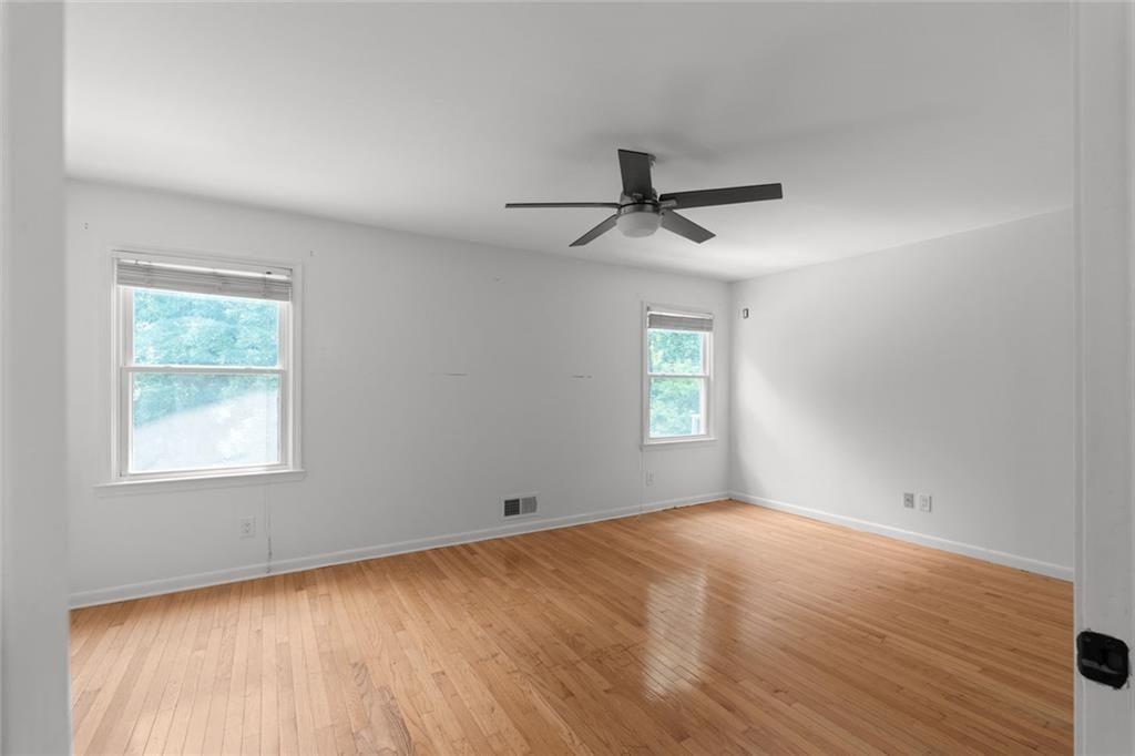 212 Kings Property Photo 113