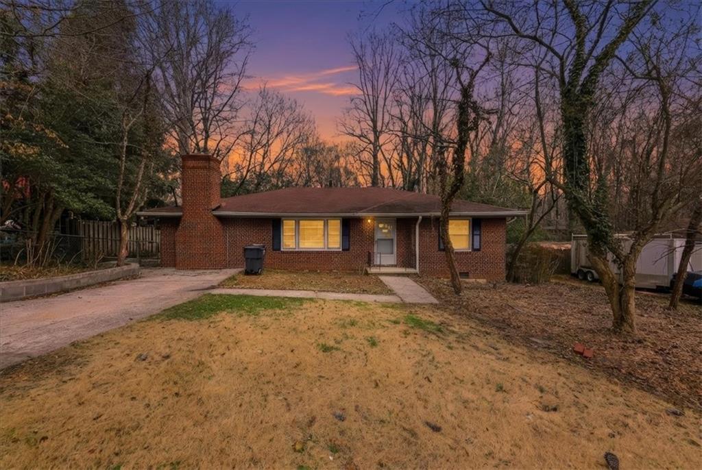 124 Larose Property Photo 1