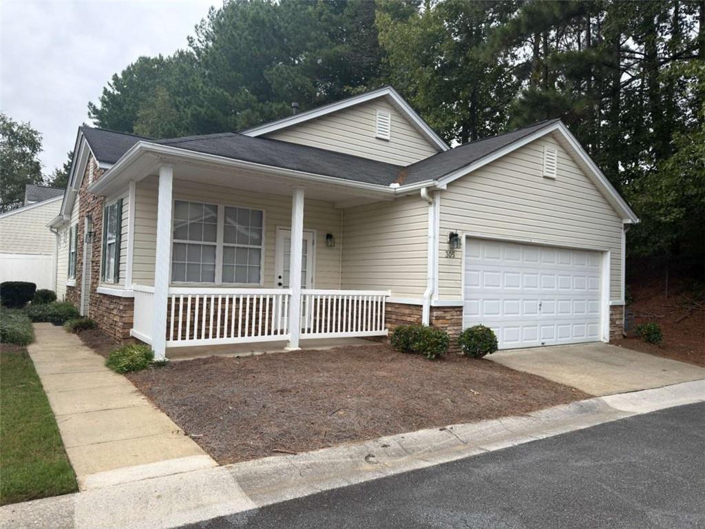 305 WINDCROFT Property Photo 1
