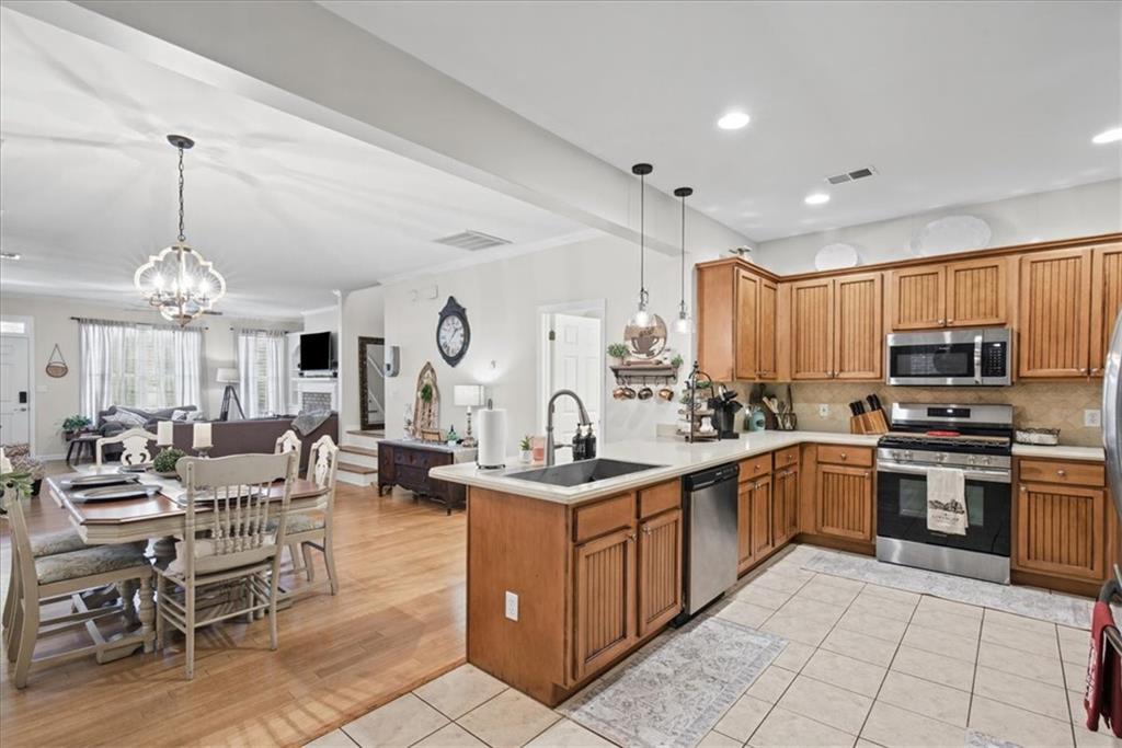 18 Park Circle Property Photo 14