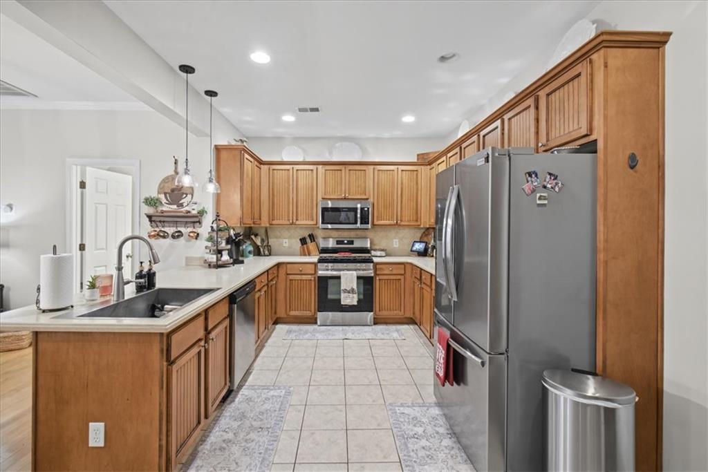 18 Park Circle Property Photo 16